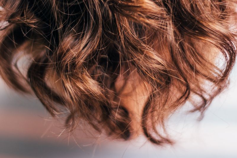 Faktor Penyebab Rambut Kering