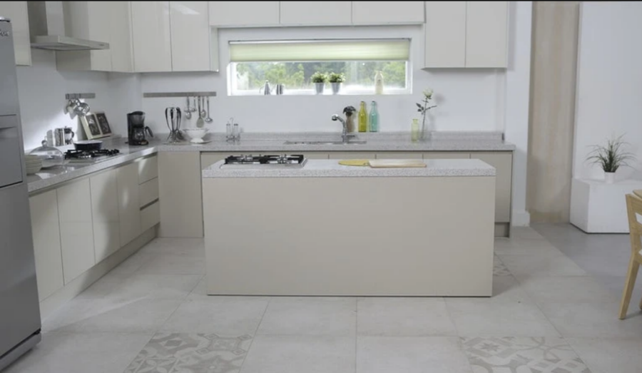 Keramik Lantai Dapur